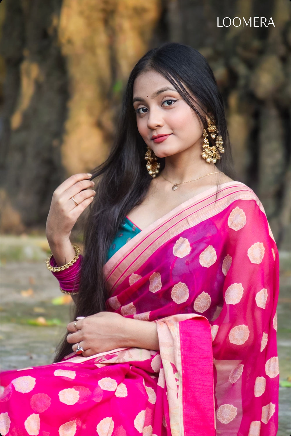 Jacquard Butta Design Saree in Magenta Pink