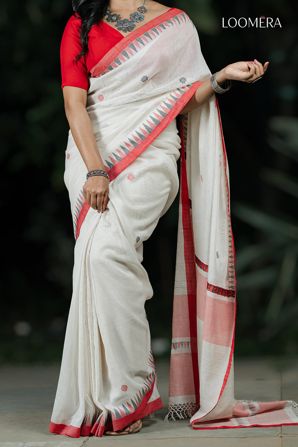 Handloom Saree White
