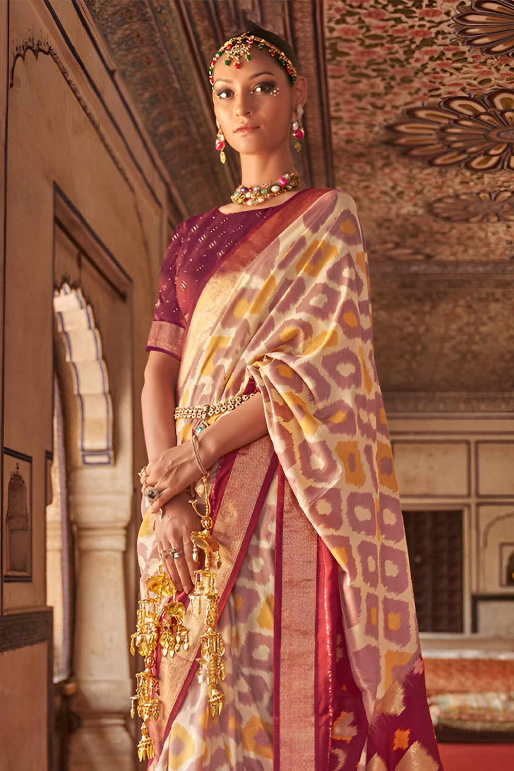 Viscose Saree in Beige and Maroon