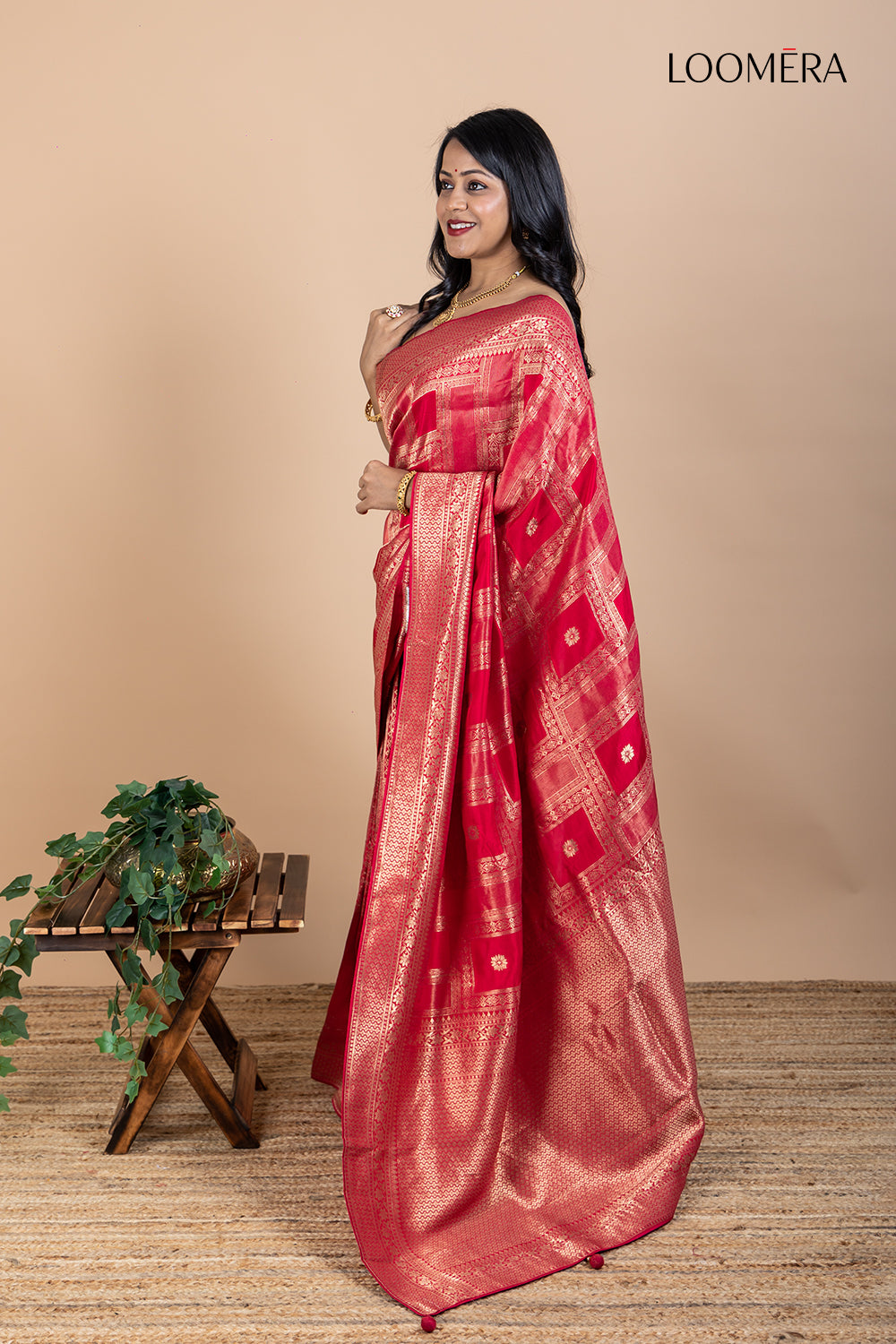 Viscose Silk Saree with Zari Work